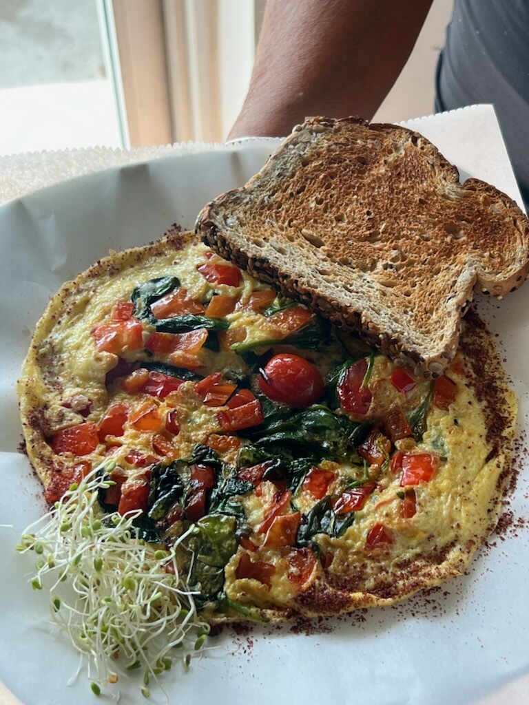 Raw South Juice Co South Miami | restaurant | 5845 Sunset Dr, South Miami, FL 33143, USA | 7865585767 OR +1 786-558-5767