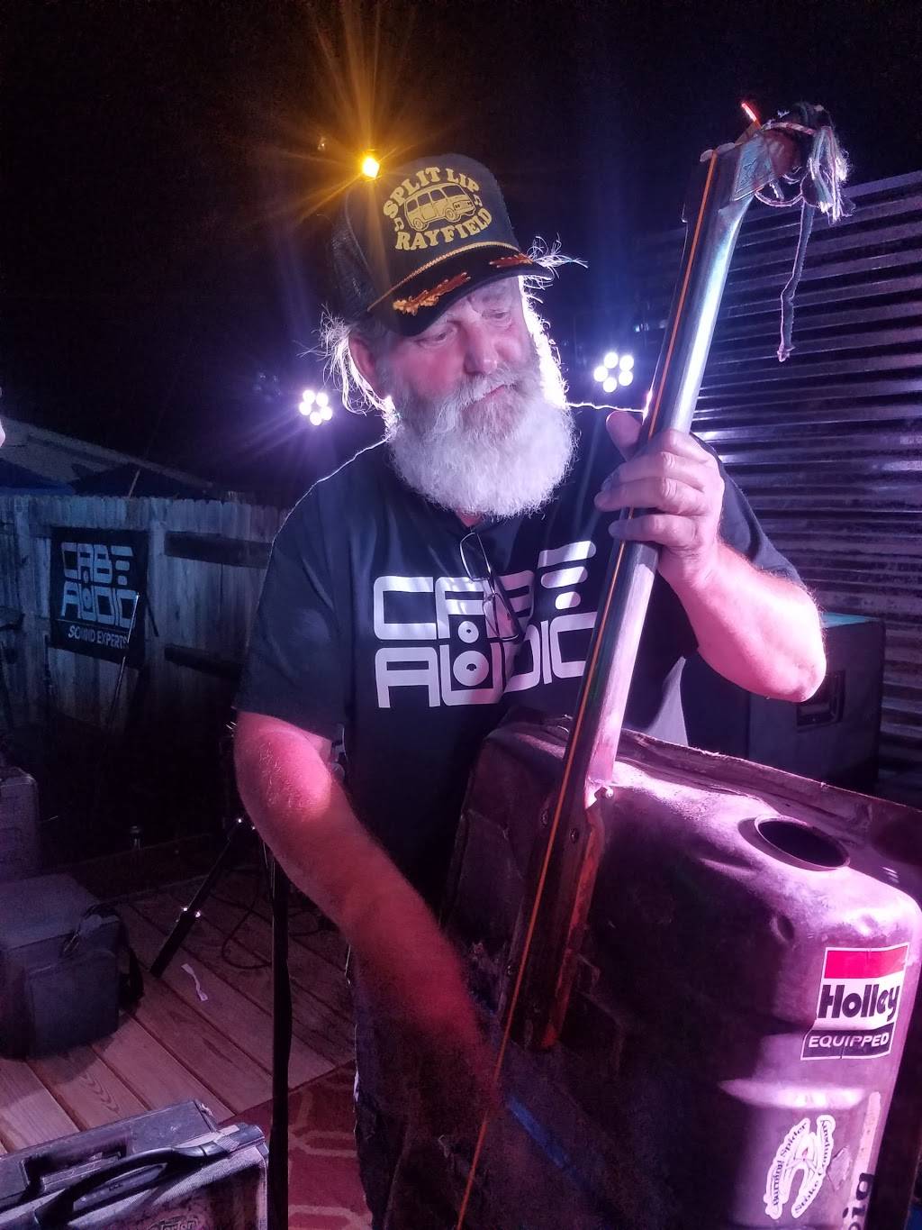 Specks Bar & Grill | restaurant | 2105 SW Mission Ave, Topeka, KS 66614, USA | 7852729749 OR +1 785-272-9749