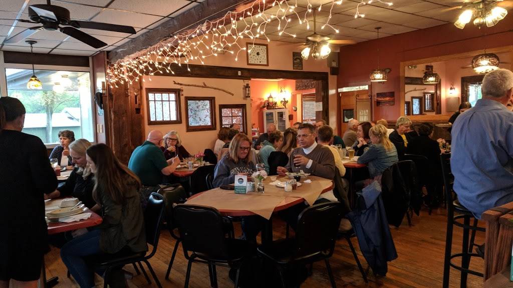 Tujax Tu | restaurant | 1-9 126th Ave, Wayland, MI 49348, USA | 2695251555 OR +1 269-525-1555