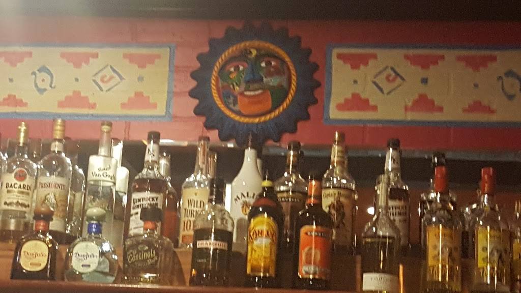 El Molcajete Mexican Restaurant | restaurant | 1308 Hillsboro Blvd, Manchester, TN 37355, USA | 9317286250 OR +1 931-728-6250