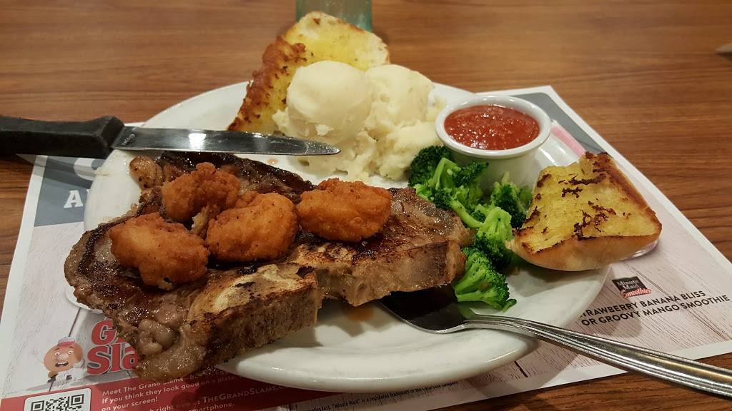 Dennys | restaurant | 1348 North, I-35, New Braunfels, TX 78130, USA | 8306291600 OR +1 830-629-1600