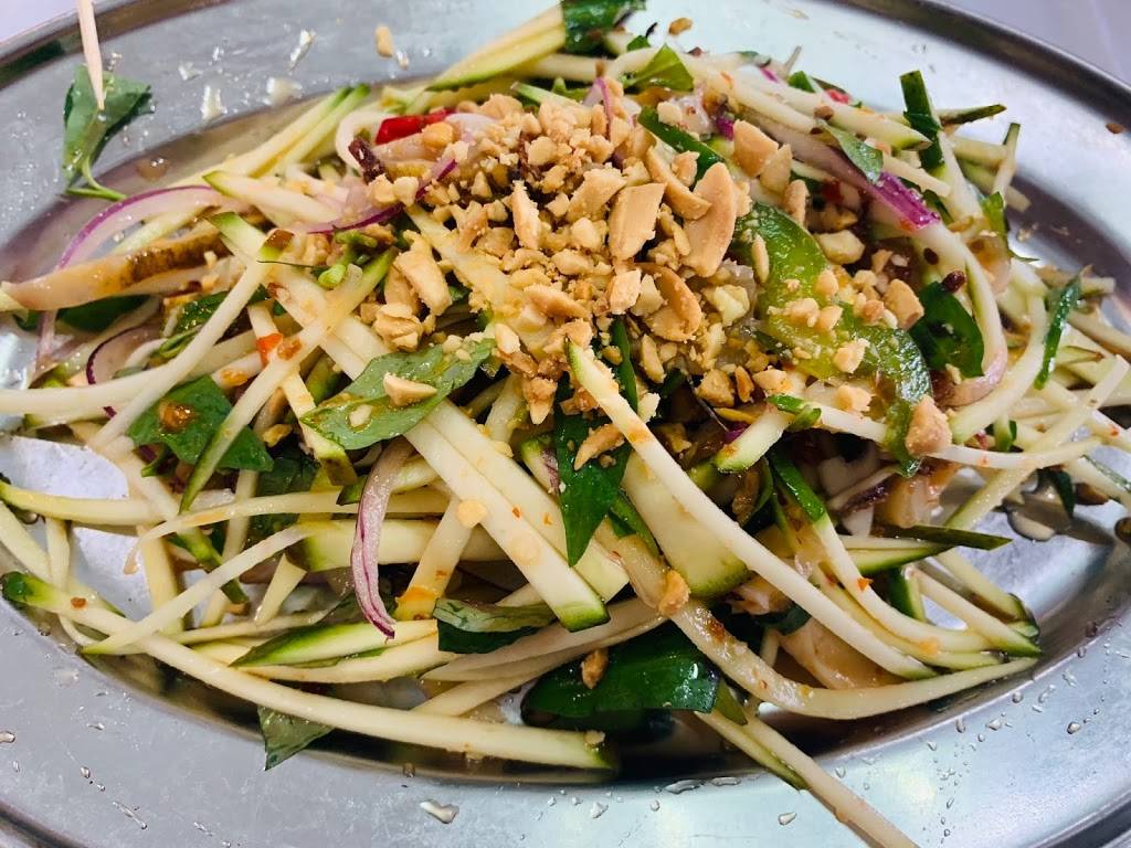 Ocean Crawfish | restaurant | 8200 Wilcrest Dr #27, Houston, TX 77072, USA | 8323286112 OR +1 832-328-6112