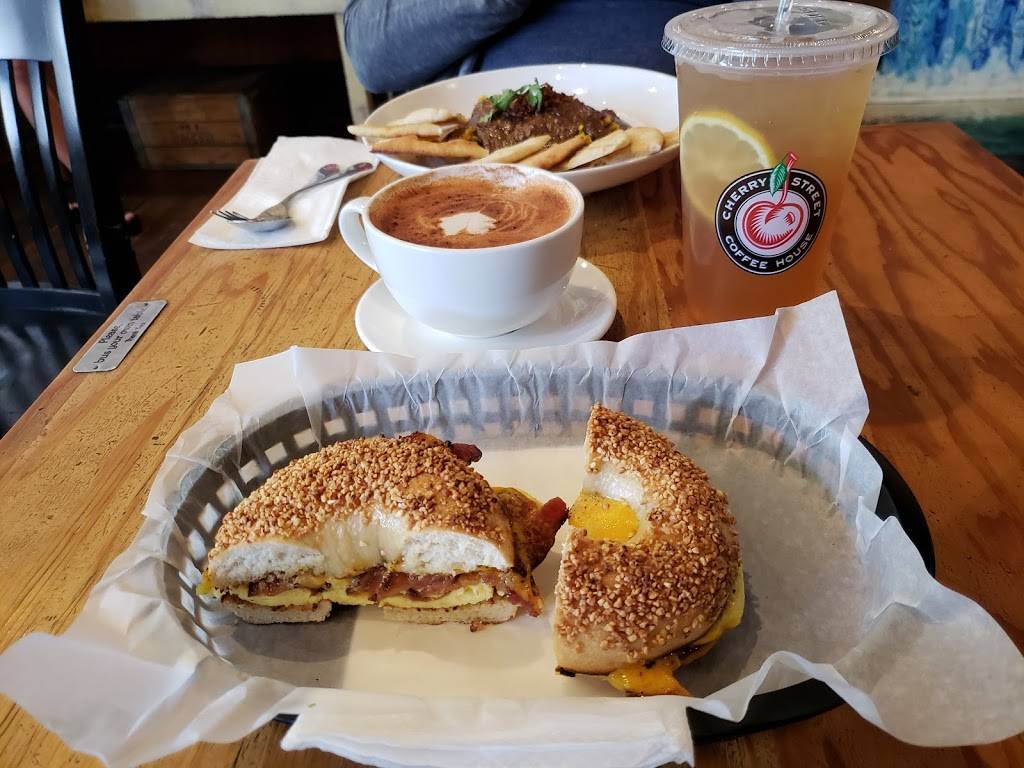 Cherry Street Coffee House | bakery | 2121 1st Ave, Seattle, WA 98121, USA | 2064417176 OR +1 206-441-7176