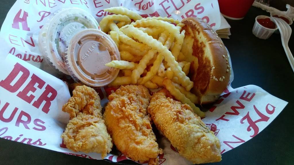 Raising Canes Chicken Fingers | meal takeaway | 10938 Culebra Rd, San Antonio, TX 78253, USA | 2106889814 OR +1 210-688-9814
