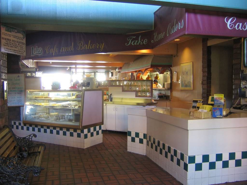 Lulus Restaurant | restaurant | 16900 Roscoe Blvd, Van Nuys, CA 91406, USA | 8189880707 OR +1 818-988-0707