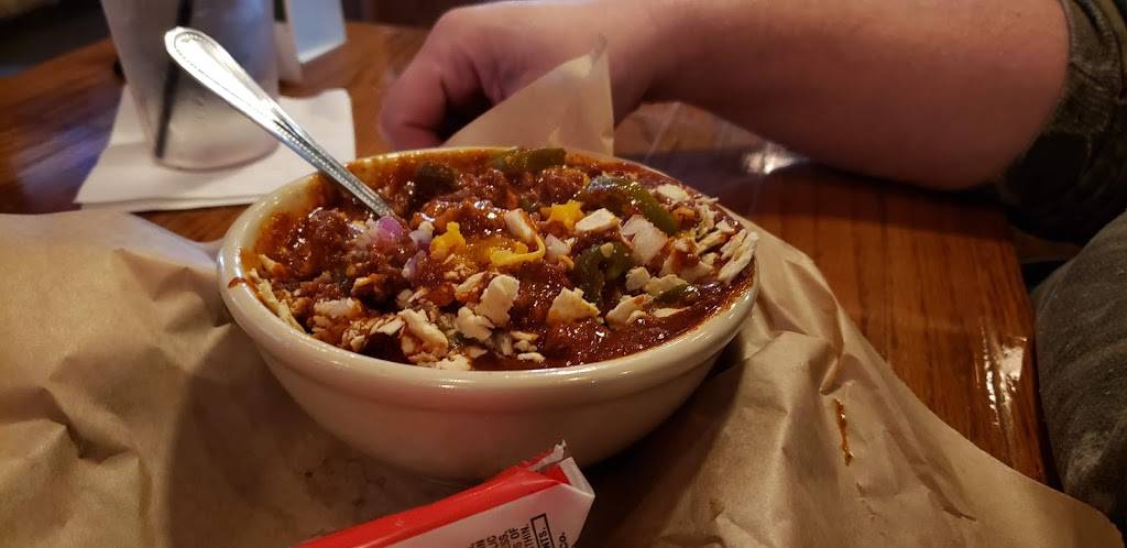 Snuffers Restaurant & Bar | restaurant | 4050 Barton Creek #100, Highland Village, TX 75077, USA | 9723179111 OR +1 972-317-9111