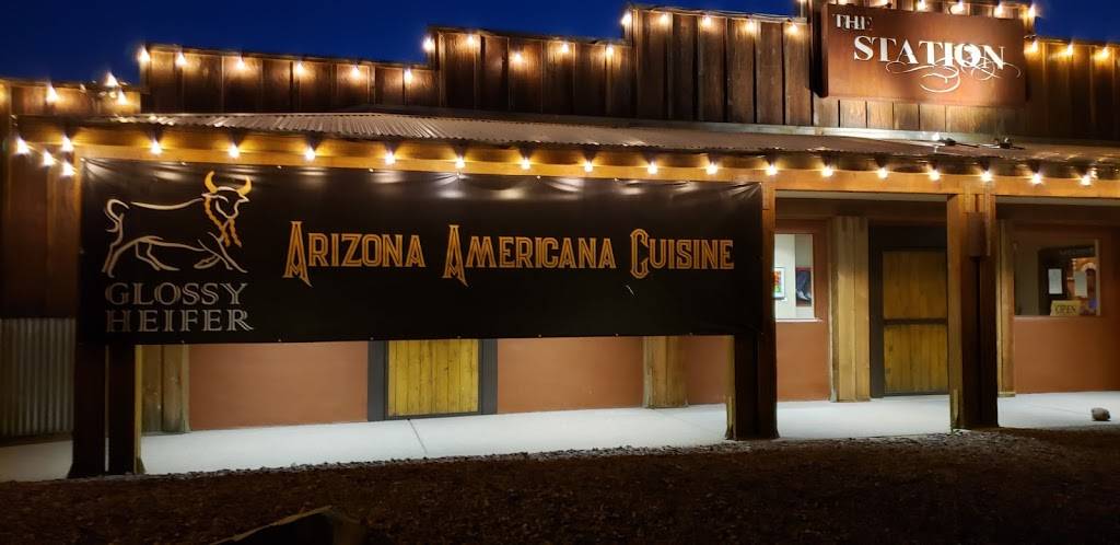 Glossy Heifer | restaurant | 46202 N Black Canyon Hwy, New River, AZ 85087, USA | 6234654854 OR +1 623-465-4854