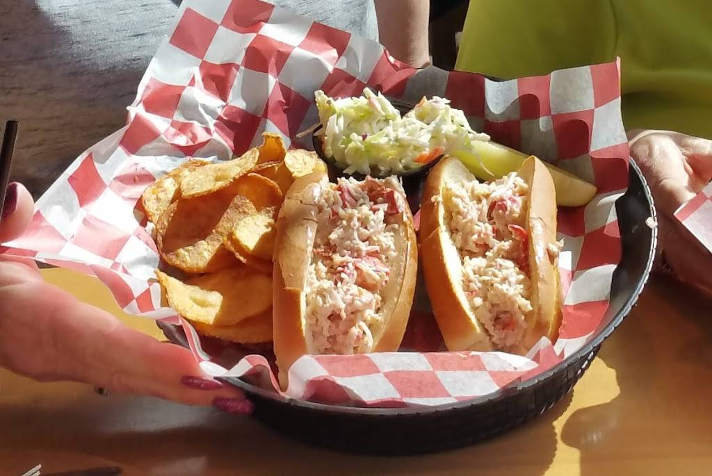 The Waverly Restaurant & Bar | restaurant | 2095 N Beach Rd, Englewood, FL 34223, USA | 9414753500 OR +1 941-475-3500