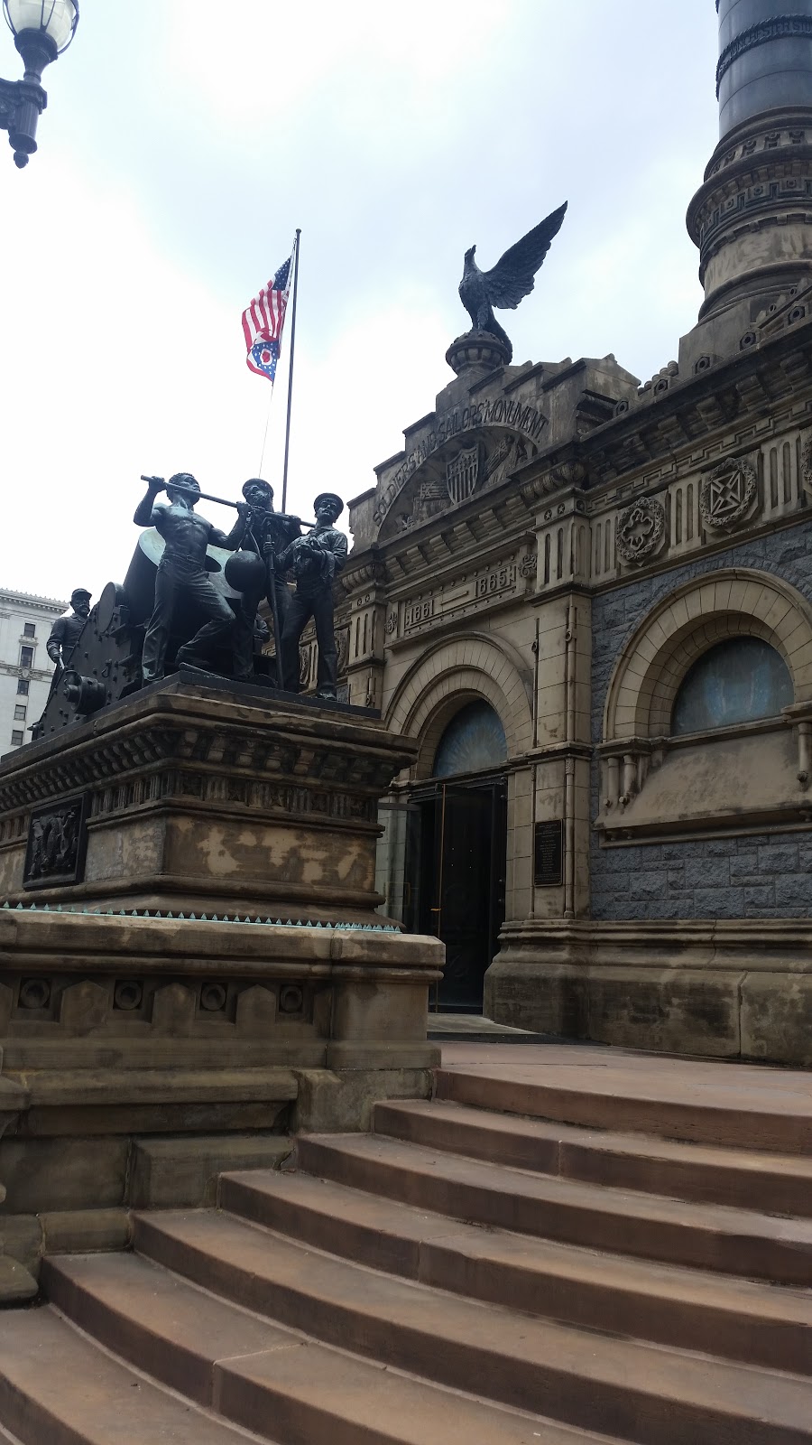 City Tap Cleveland | restaurant | 750 Prospect Ave E, Cleveland, OH 44115, USA | 2166962337 OR +1 216-696-2337