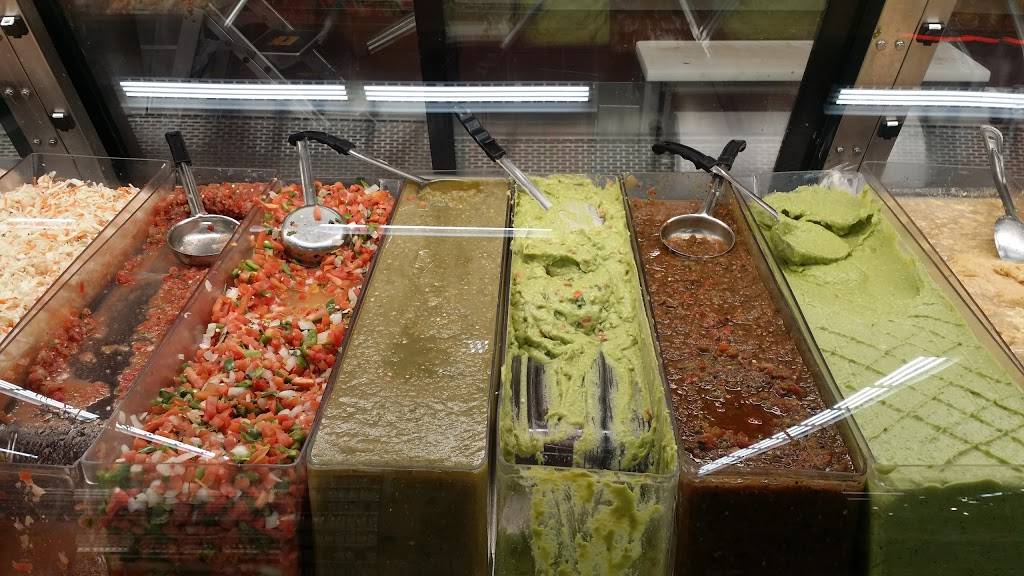 Vallarta Supermarkets | bakery | 1111 N Cherry St, Tulare, CA 93274, USA | 5593661410 OR +1 559-366-1410