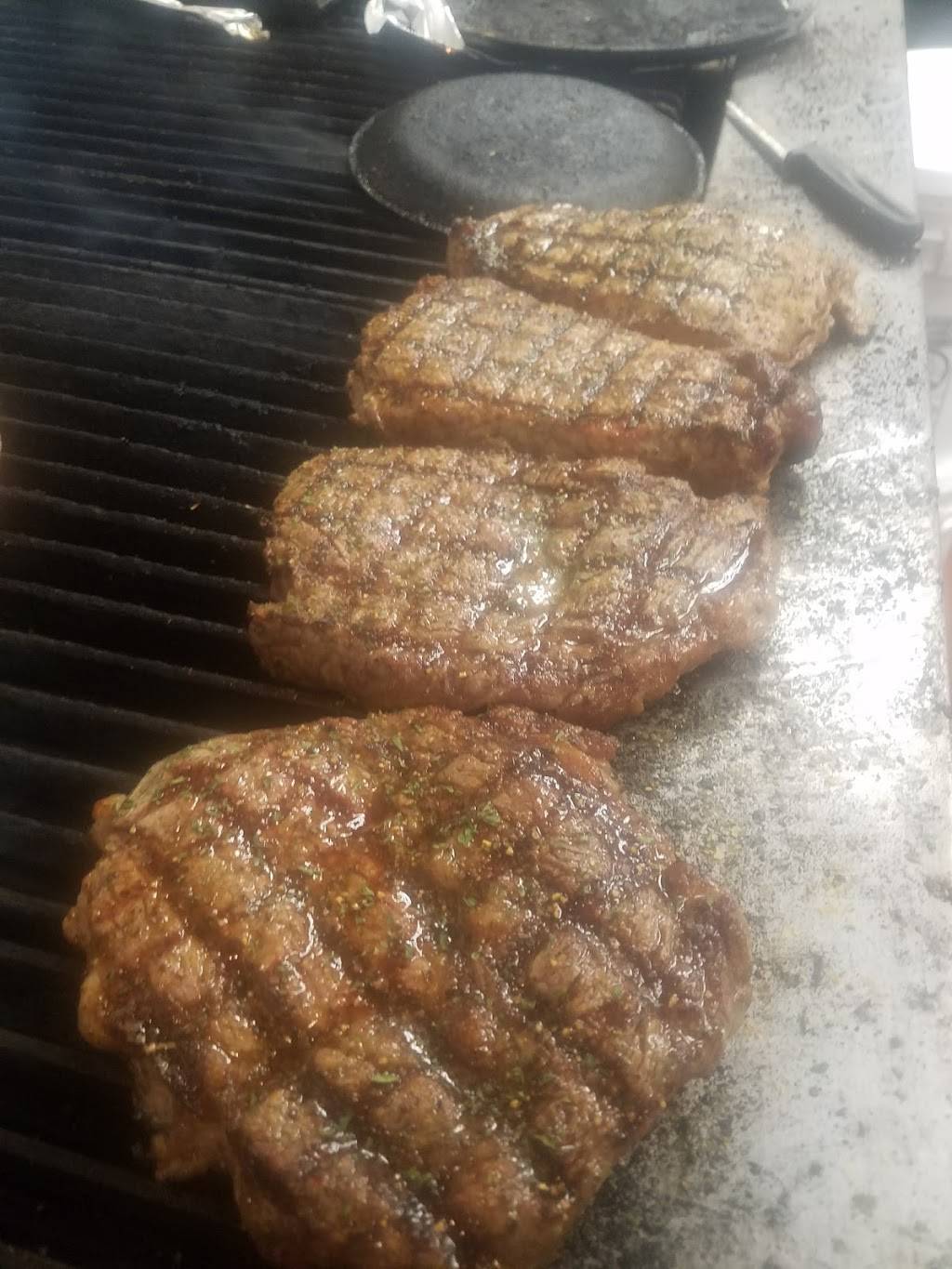 Bullwinkles Top Hat Bistro | restaurant | 19 N Main St, Miamisburg, OH 45342, USA | 9378597677 OR +1 937-859-7677