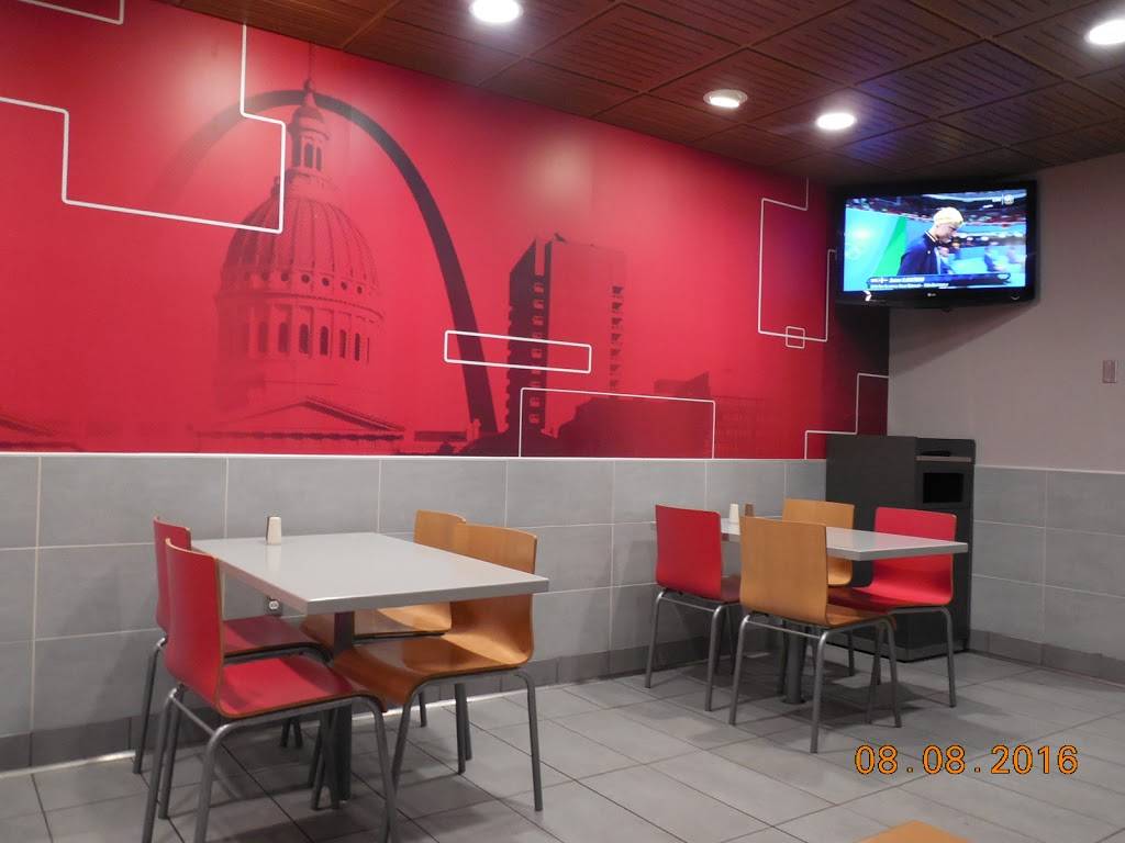 McDonalds | cafe | 14026 Manchester Rd, Manchester, MO 63011, USA | 6362560027 OR +1 636-256-0027