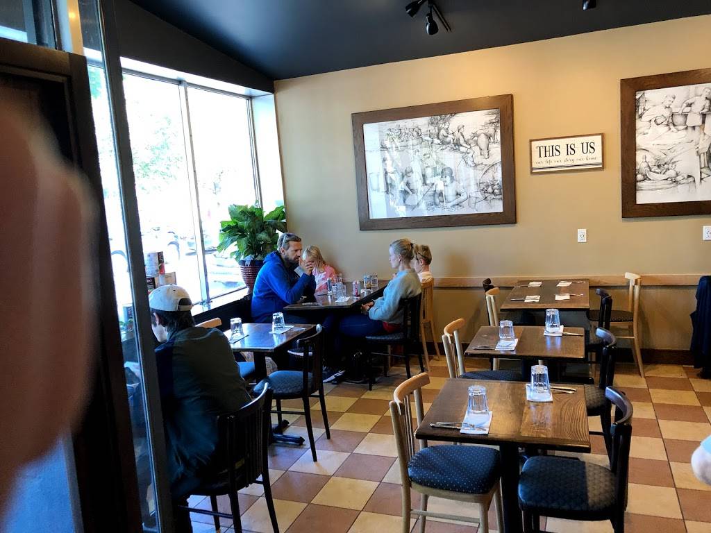 Zeneli Pizzeria e cucina Napoletana | restaurant | 138 Wooster St, New Haven, CT 06511, USA | 2037454194 OR +1 203-745-4194