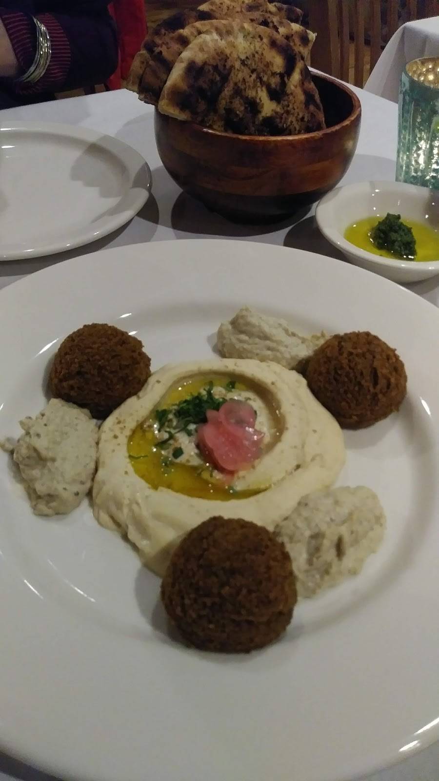 Reefs Restaurant | restaurant | Club, 7720 Royal St East, Park City, UT 84060, USA | 4356580323 OR +1 435-658-0323