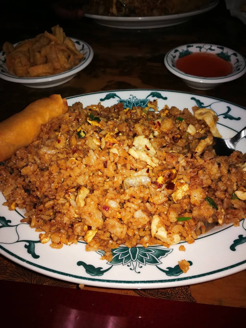 Redwood | restaurant | 2019 Fort Campbell Blvd, Clarksville, TN 37042, USA | 9315538369 OR +1 931-553-8369