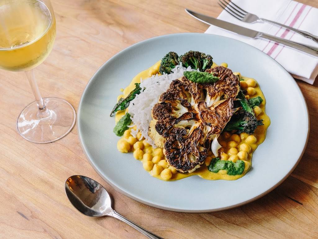 Firefly Restaurant | restaurant | 4288 24th St, San Francisco, CA 94114, USA | 4158217652 OR +1 415-821-7652