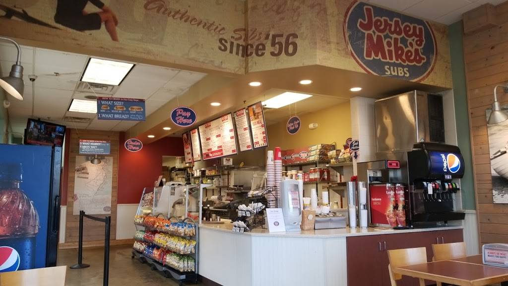 Jersey Mikes Subs | meal takeaway | 412 S Weber Rd, Romeoville, IL 60446, USA | 8152677970 OR +1 815-267-7970