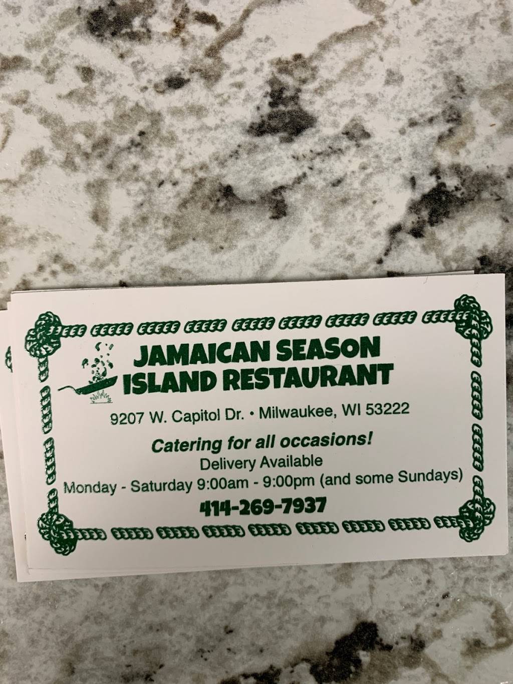 Jamaican Season Island | restaurant | 9207 W Capitol Dr, Milwaukee, WI 53222, USA | 4147638177 OR +1 414-763-8177