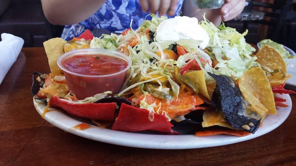 Sunset Cantina | restaurant | 916 Commonwealth Avenue, Boston, MA 02215, USA | 6177318646 OR +1 617-731-8646