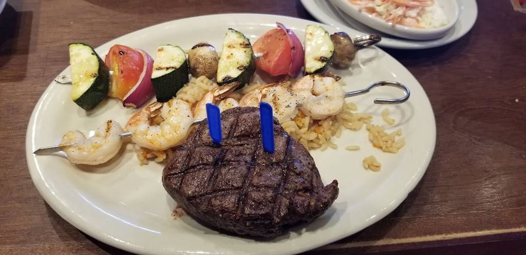 Logans Roadhouse | restaurant | 1345 E Whitestone Blvd, Cedar Park, TX 78613, USA | 5122598500 OR +1 512-259-8500