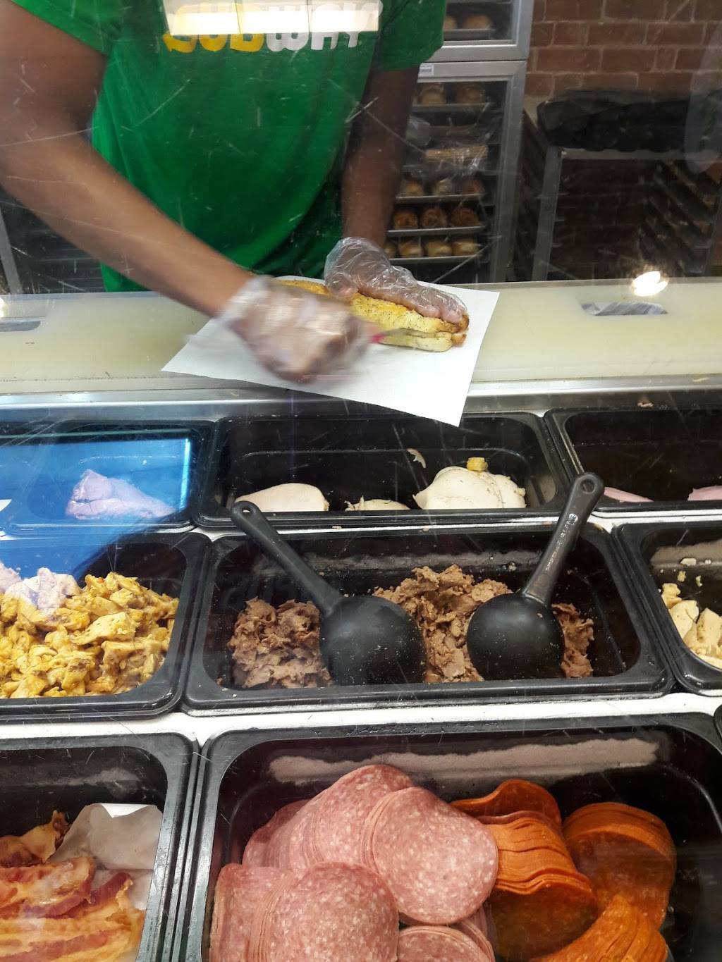 Subway | restaurant | 2122 W US-92, Auburndale, FL 33823, USA | 8639650536 OR +1 863-965-0536