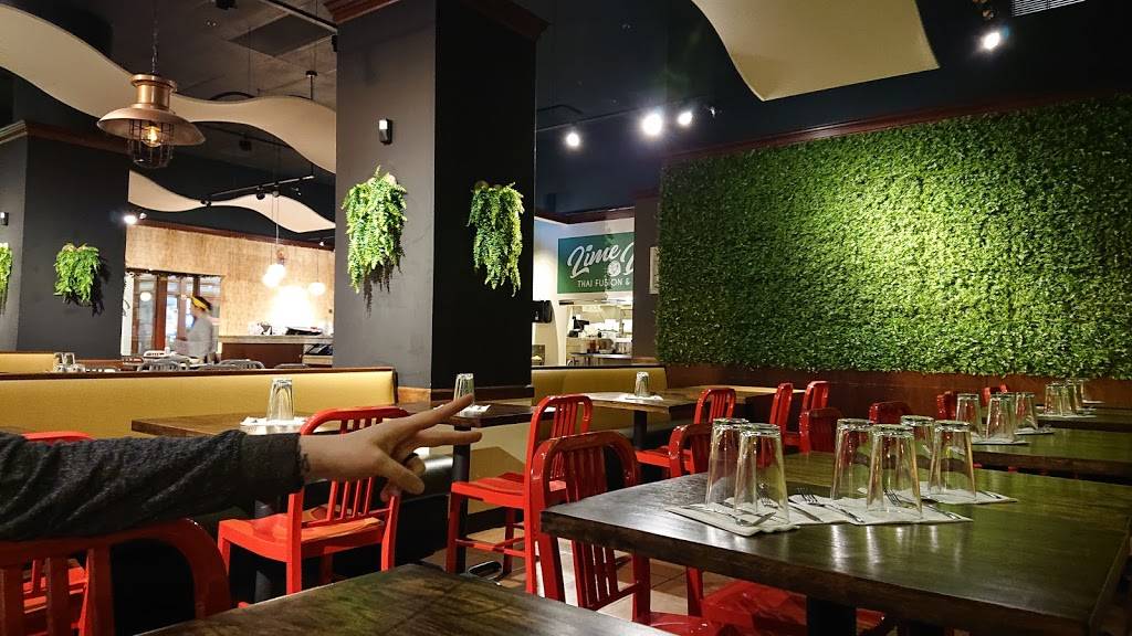 Lime Leaf Thai Fusion & Drinks | restaurant | 333 S State St Unit C13, Chicago, IL 60604, USA | 3128775857 OR +1 312-877-5857
