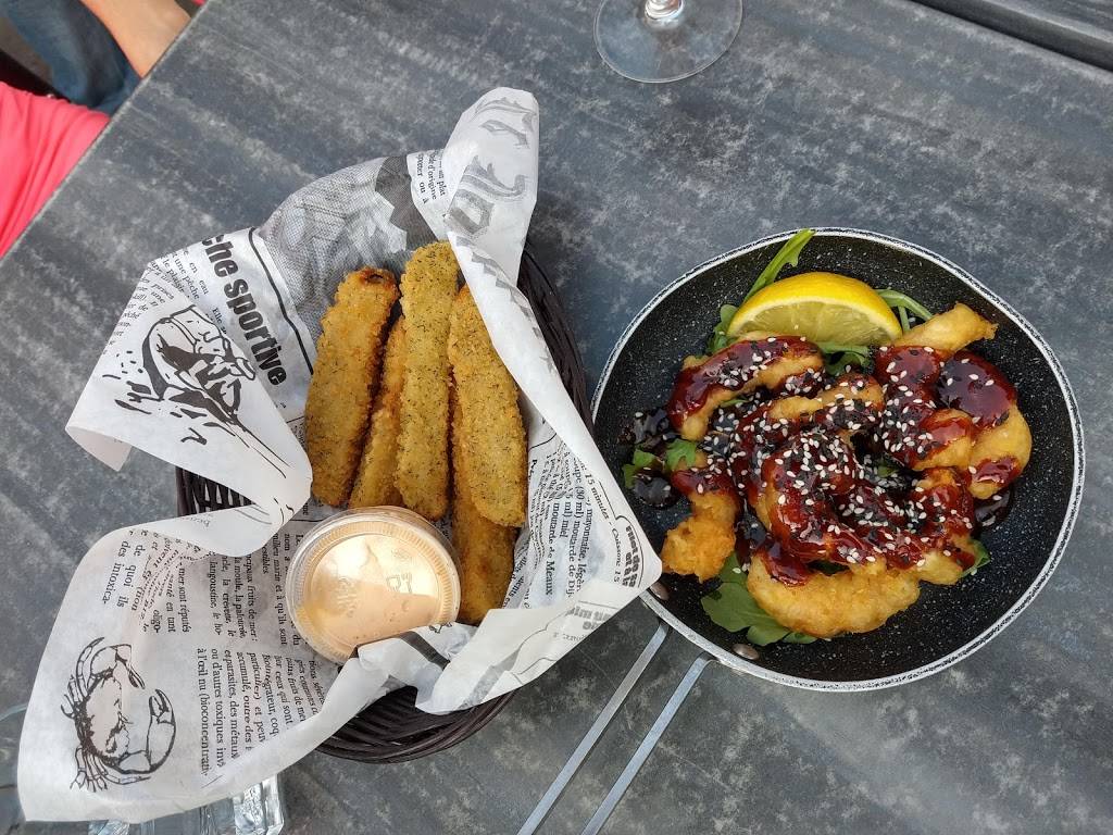 Restaurant La Marina | restaurant | 260 Avenue de Venise O, Venise-en-Québec, QC J0J 2K0, Canada | 4502445560 OR +1 450-244-5560