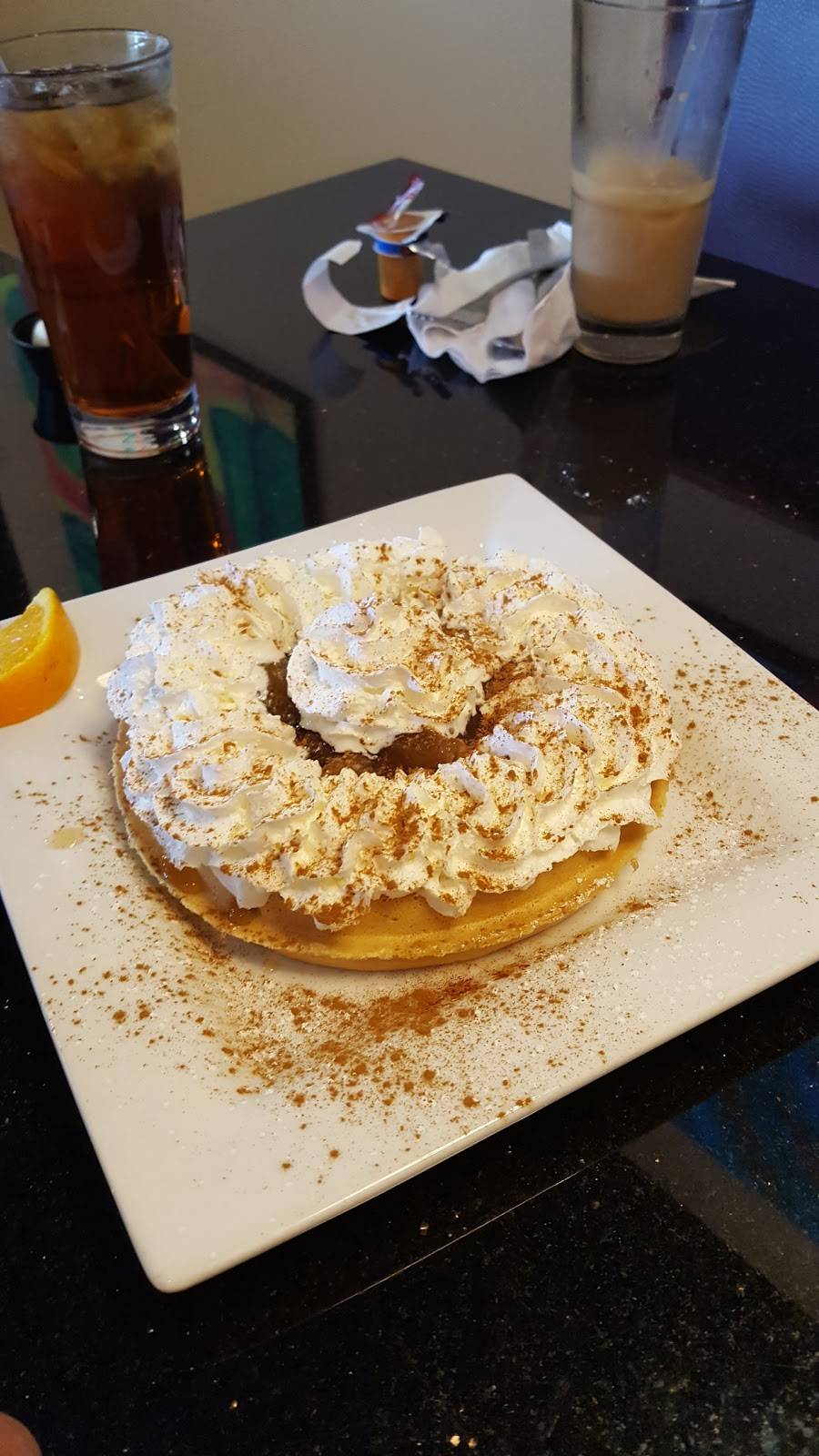 Kekes Breakfast Cafe | restaurant | 1121 Cortez Rd W, Bradenton, FL 34207, USA | 9413454463 OR +1 941-345-4463