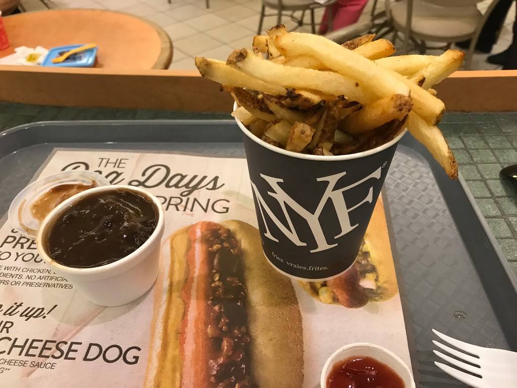 New York Fries | restaurant | 9350 Yonge St, Richmond Hill, ON L4C 5G2, Canada | 9057602244 OR +1 905-760-2244