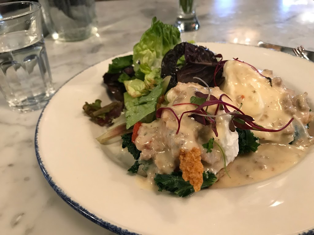 Blue Door Kitchen & Garden | restaurant | 52 W Elm St, Chicago, IL 60610, USA | 3125734000 OR +1 312-573-4000