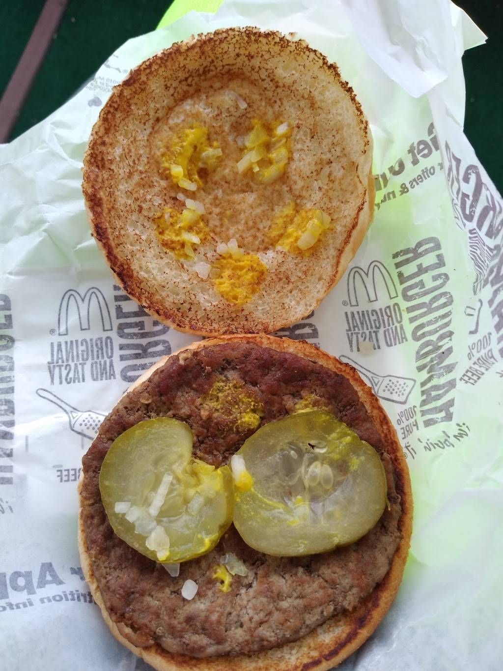 McDonalds | cafe | 428 N Main St, Niles, OH 44446, USA | 3306523328 OR +1 330-652-3328