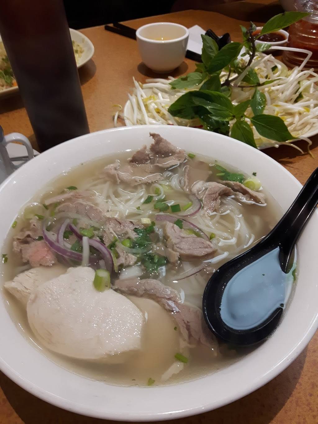 Pho 99 Vietnamese Restaurant | restaurant | 8525 McCowan Rd, Markham, ON L3R 0M4, Canada | 9052948877 OR +1 905-294-8877