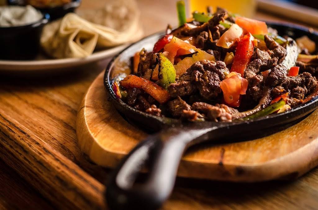 Hungr | meal delivery | 500 La Terraza Blvd Ste #150, Escondido, CA 92025, USA | 7608886420 OR +1 760-888-6420