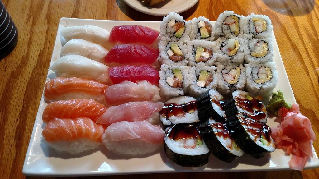 Toshi Japanese Restaurant | restaurant | #11-15 1475, N Dilleys Rd, Gurnee, IL 60031, USA | 8472498899 OR +1 847-249-8899