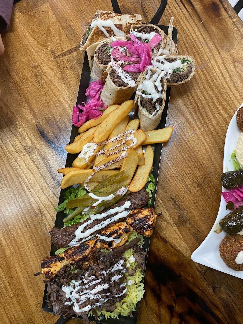 Bawabet Alsham بوابةالشام | restaurant | 2018 Cottman Ave, Philadelphia, PA 19149, USA | 2157255555 OR +1 215-725-5555