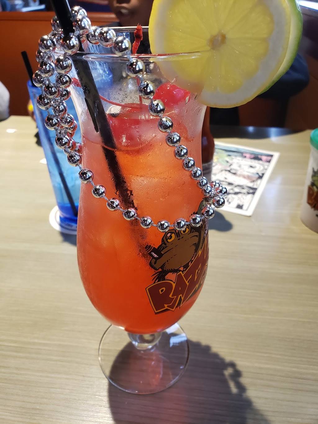 Razoos Bryant Irvin | restaurant | 4700 Bryant Irvin Rd, Fort Worth, TX 76132, USA | 8172928584 OR +1 817-292-8584