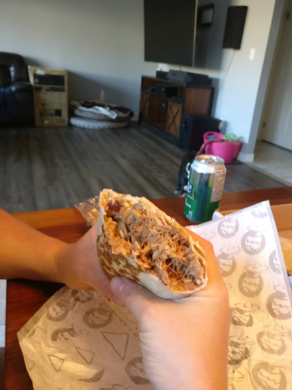 barBURRITO | restaurant | 882 Tower St S, Fergus, ON N1M 3N7, Canada | 5198436773 OR +1 519-843-6773