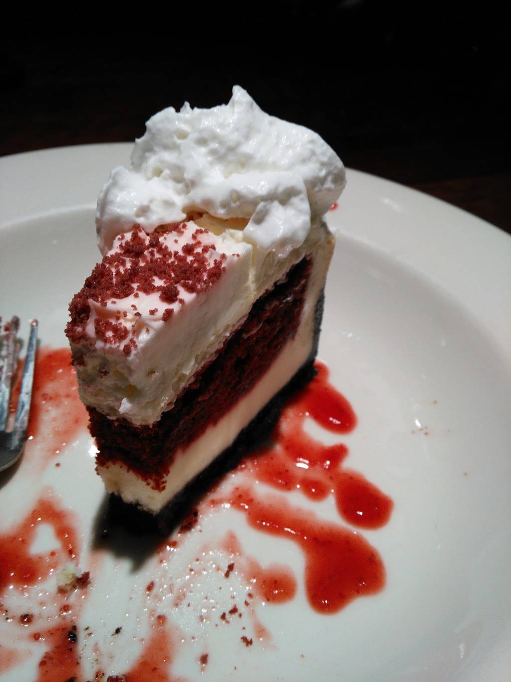 Johnny Carinos | restaurant | 106 TX-332, Lake Jackson, TX 77566, USA | 9792853570 OR +1 979-285-3570