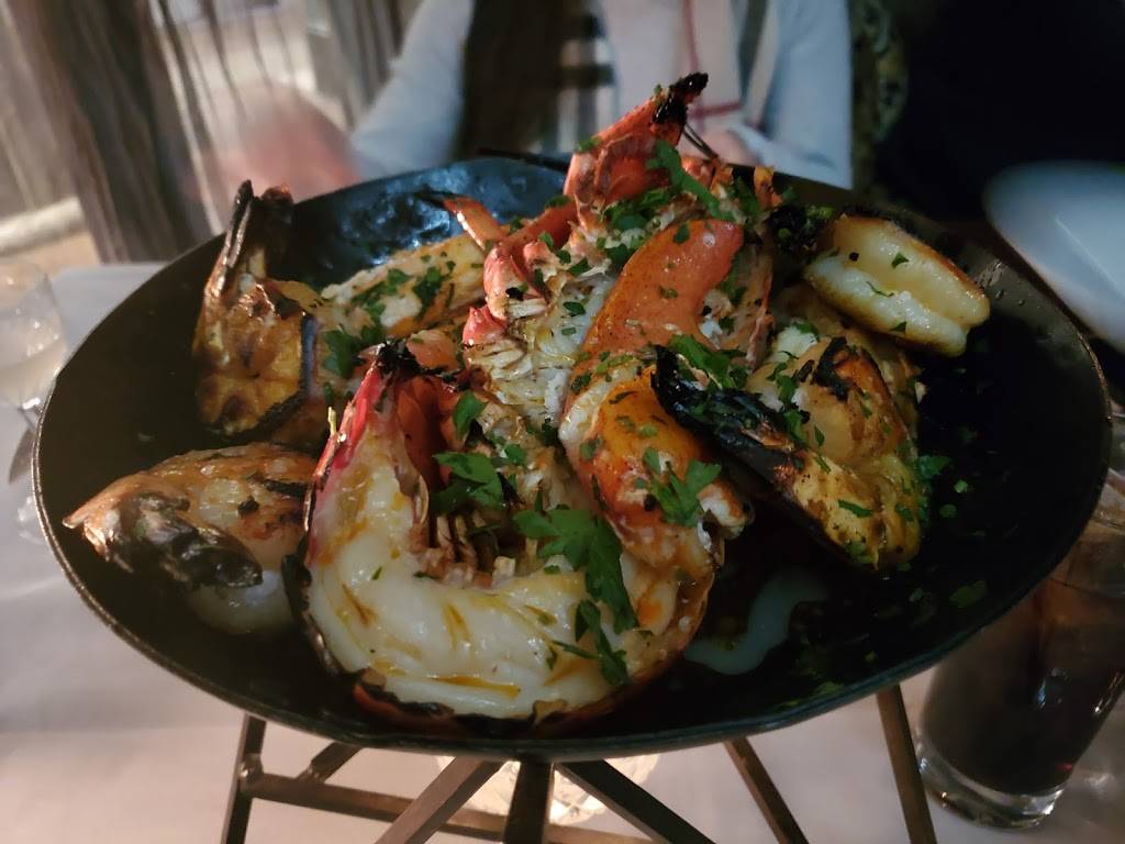 Maple & Ash | restaurant | 7135 E Camelback Rd #130, Scottsdale, AZ 85251, USA | 4804008888 OR +1 480-400-8888