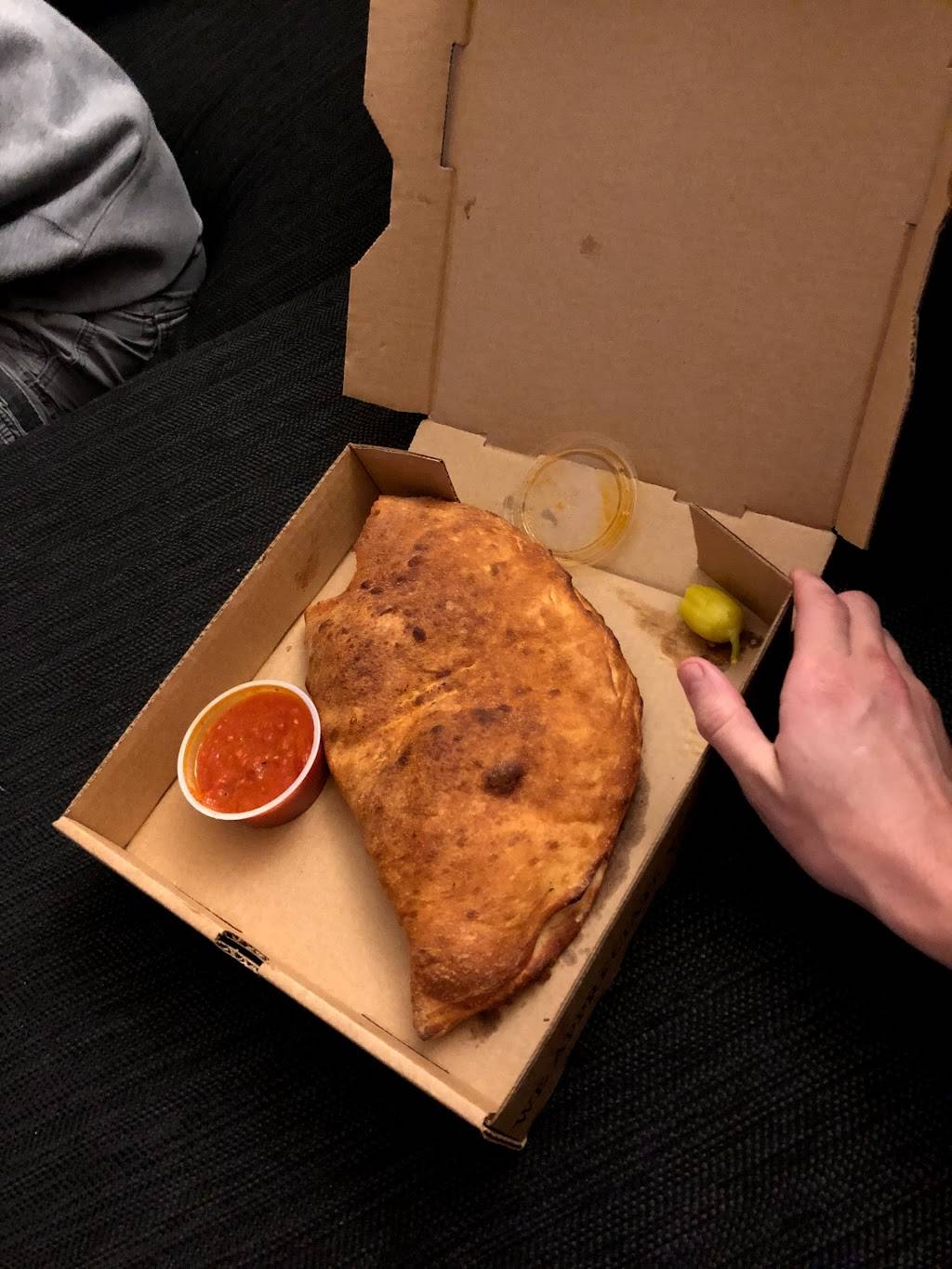 Oscars Restaurant | meal delivery | 1840 Cumberland Ave, Knoxville, TN 37916, USA | 8655243663 OR +1 865-524-3663