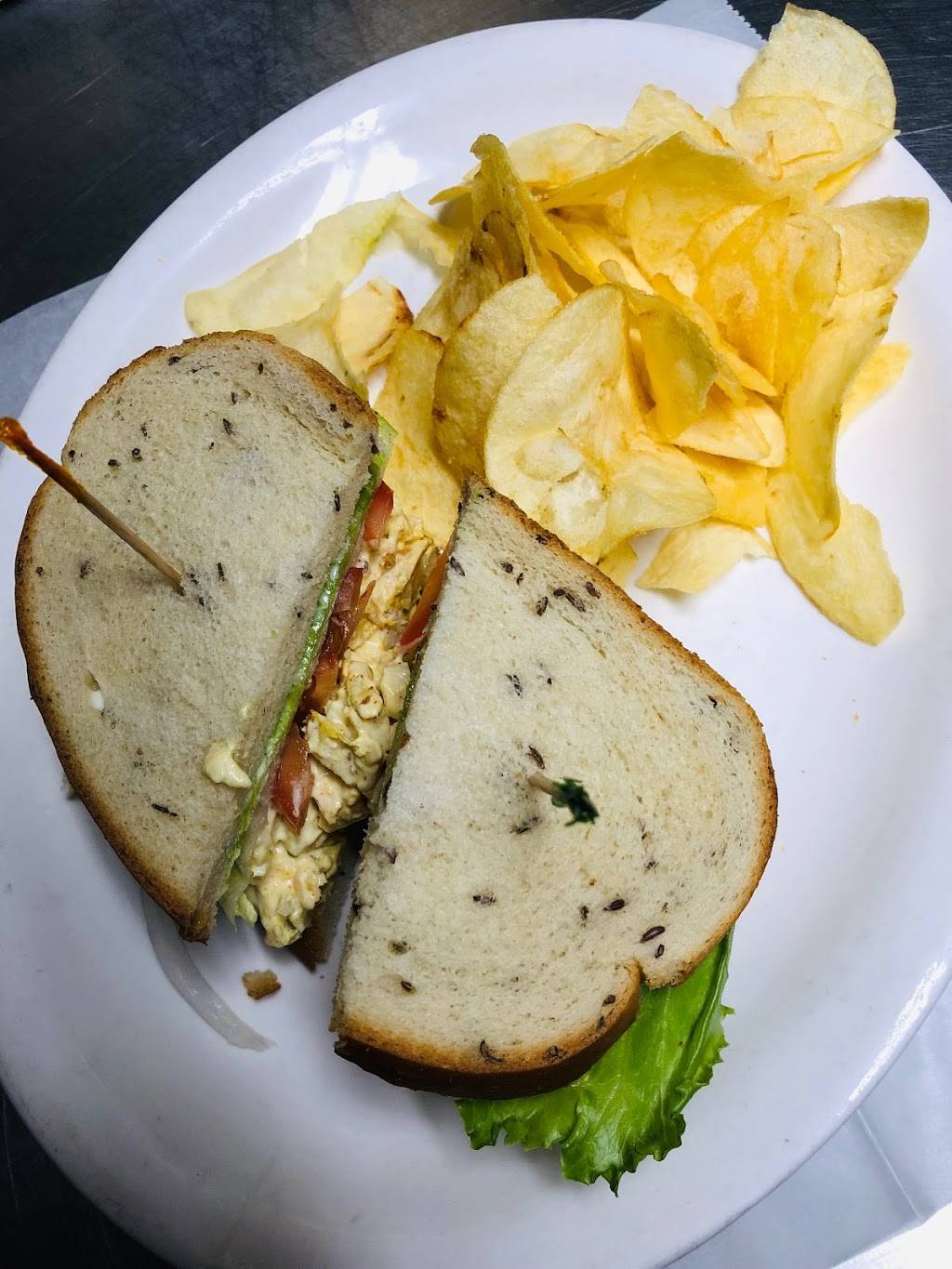 Romas Cafe | restaurant | 10515 York Rd, Cockeysville, MD 21030, USA | 4106286565 OR +1 410-628-6565