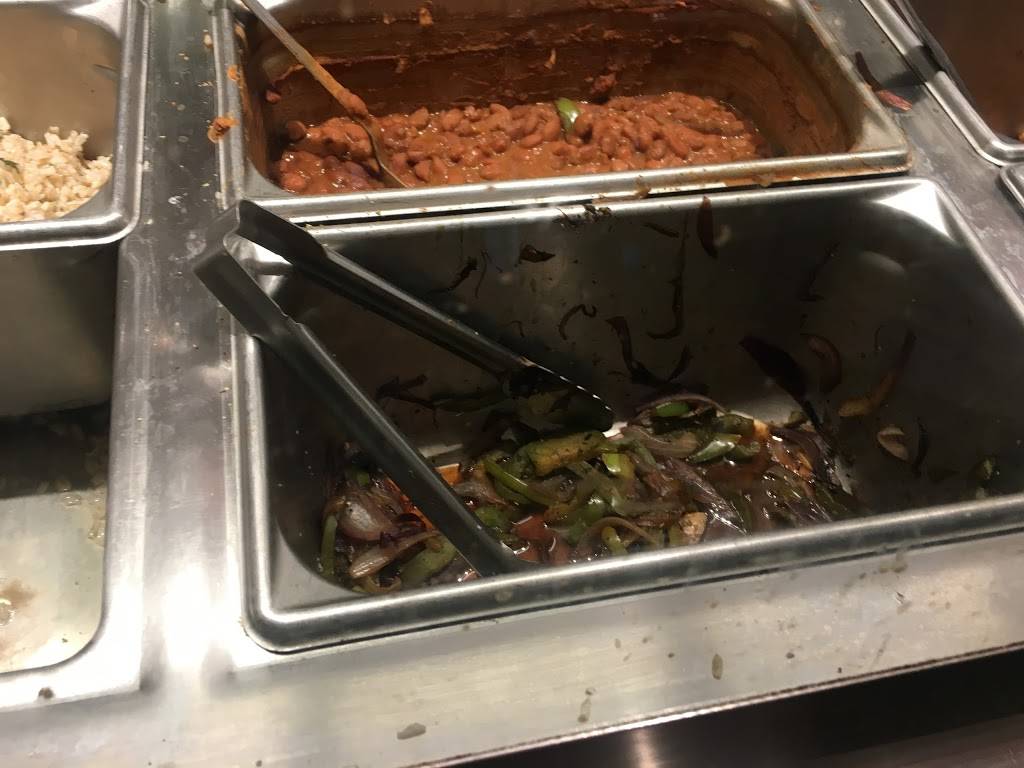 Chipotle Mexican Grill | restaurant | 239 E Swedesford Rd, Wayne, PA 19087, USA | 6106880639 OR +1 610-688-0639