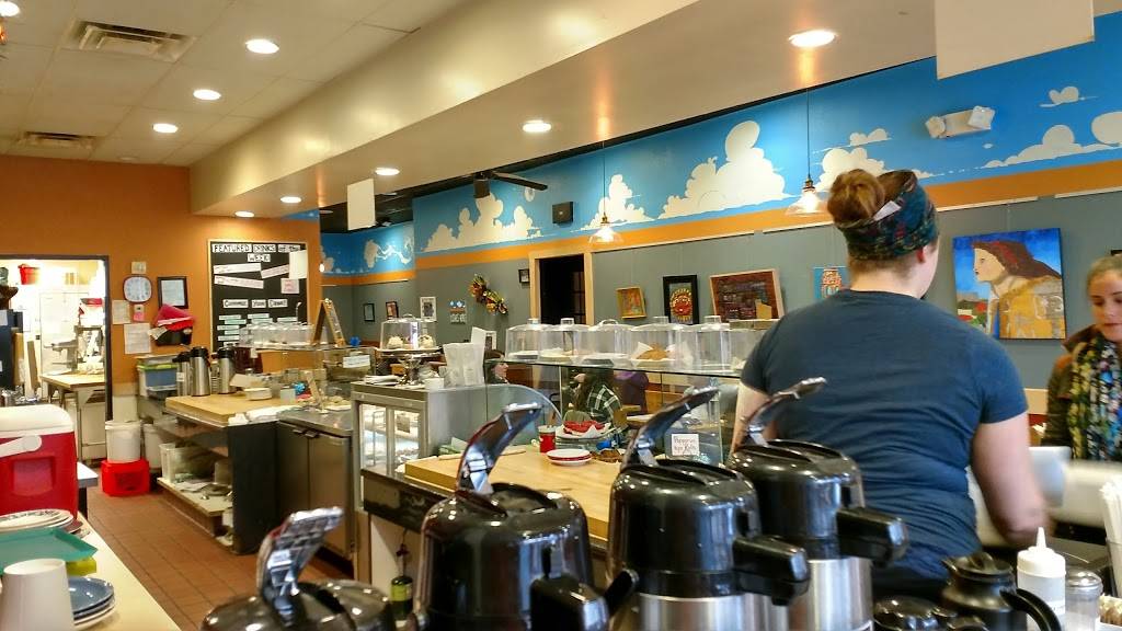 Fluff Bakery | bakery | 8 N Court St, Athens, OH 45701, USA | 7402494286 OR +1 740-249-4286