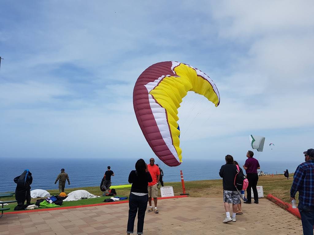 Cliff Hanger Cafe | restaurant | 2800 Torrey Pines Scenic Dr, La Jolla, CA 92037, USA | 8584529858 OR +1 858-452-9858