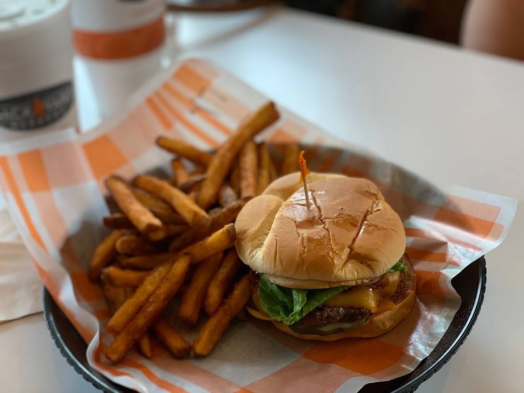 Back Yard Burgers | restaurant | 1863 Main St, Madison, MS 39110, USA | 6018561449 OR +1 601-856-1449