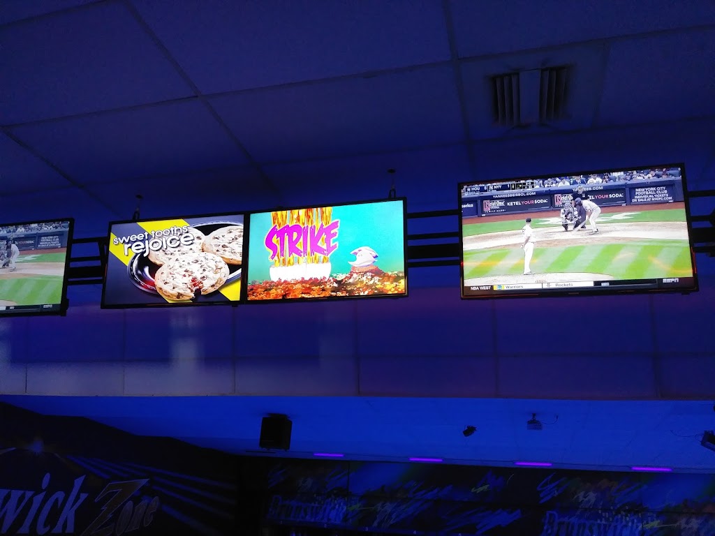 AMF Belle Vernon Lanes | restaurant | 4742 PA-51, Belle Vernon, PA 15012, USA | 7243794433 OR +1 724-379-4433