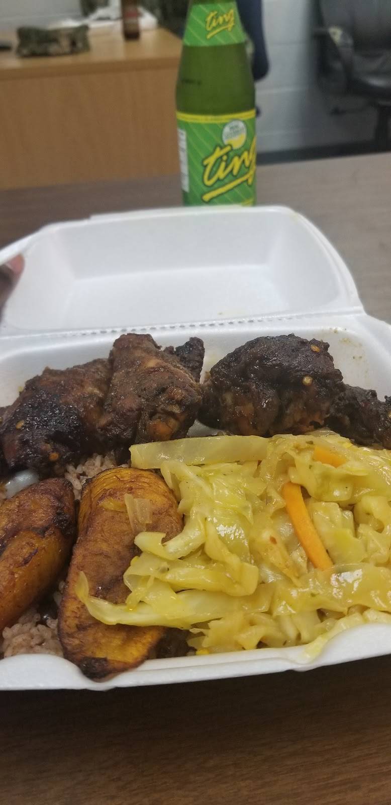 Get It Inn Island Cuisine | restaurant | 5205, 1401 E Clement St, Baltimore, MD 21230, USA | 4106468364 OR +1 410-646-8364