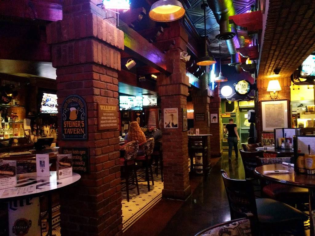 Steiners Pub | restaurant | 8410 W Cheyenne Ave #107, Las Vegas, NV 89129, USA | 7023958777 OR +1 702-395-8777