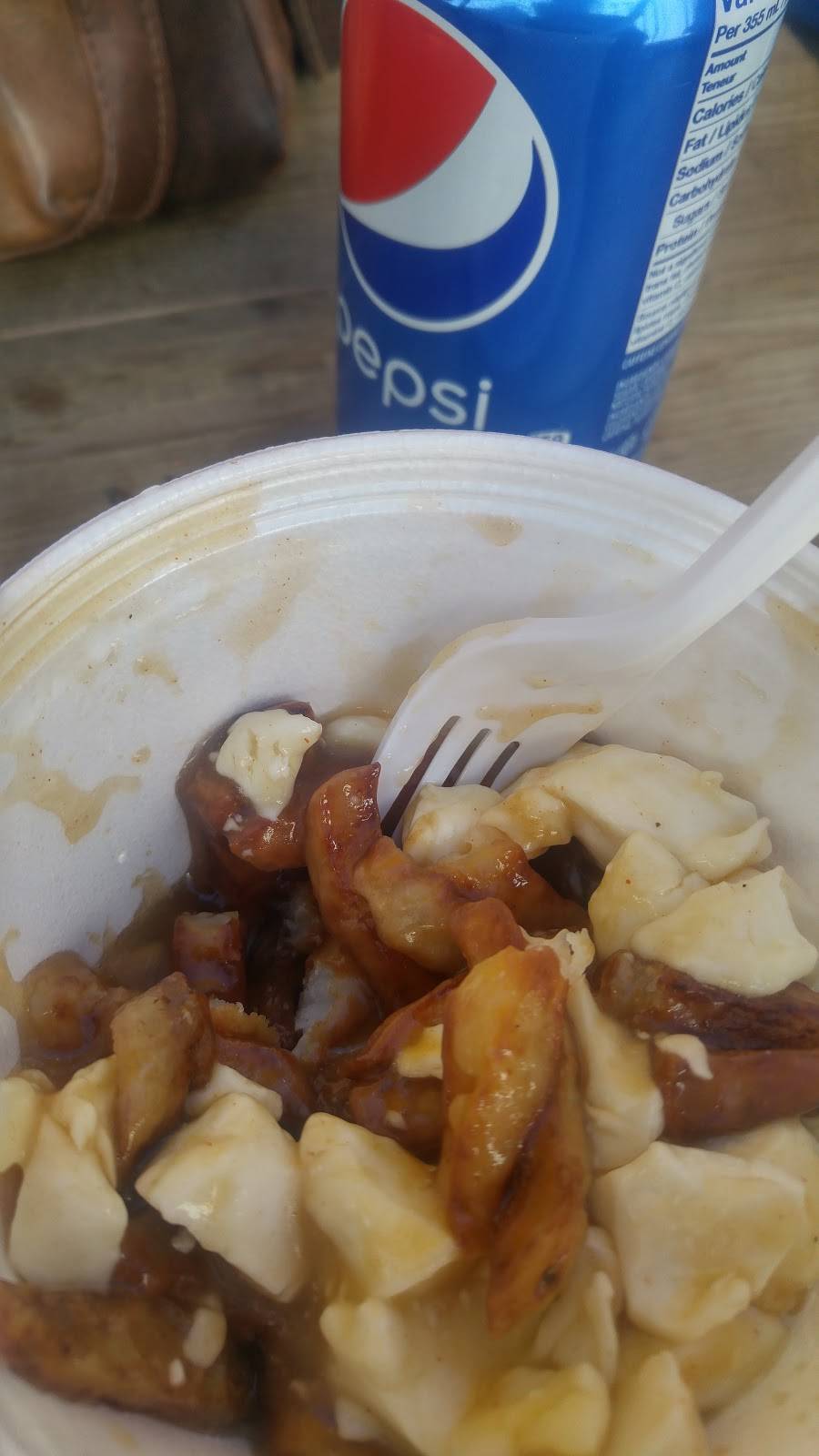 Patate Charley | restaurant | 175 Rue Bélanger, Saint-Jérôme, QC J7Y 1K5, Canada | 4504363035 OR +1 450-436-3035