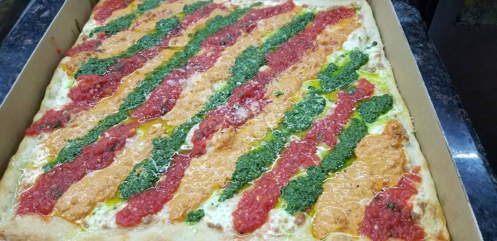 Justinos Pizza | meal takeaway | 89 Guyon Ave, Staten Island, NY 10306, USA | 7188663505 OR +1 718-866-3505